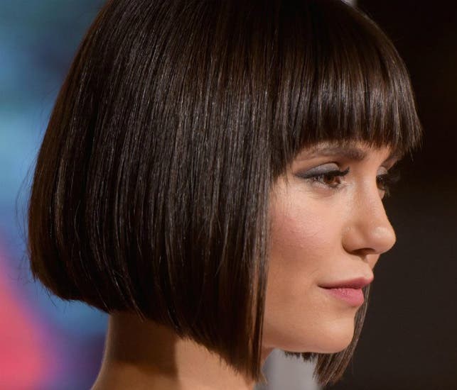 8 coupes de cheveux qui affinent le visage rond